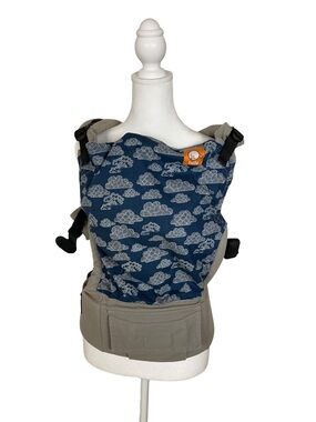 Baby Tula Standard Carrier “skyscape” print